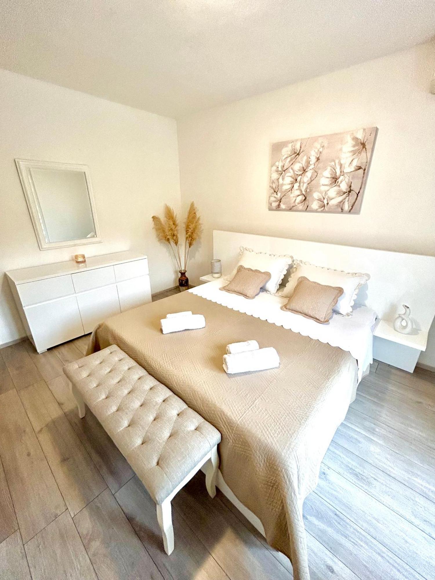 Apartman Zorka Povlja  Exterior foto